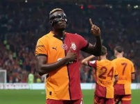 Victor Osimhen’i Kızdıracak Sözler! Galatasaray’ın Yıldızı Hakkında Olay Kıyaslama